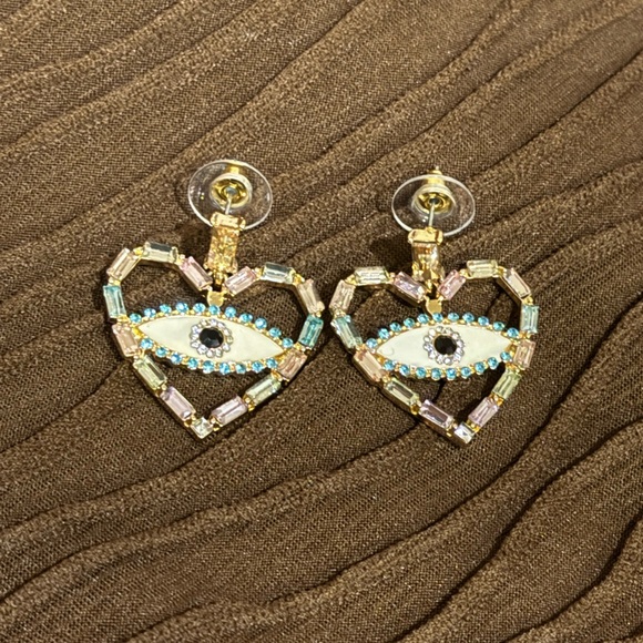 C&C California Heart Eye earrings - Picture 2 of 3